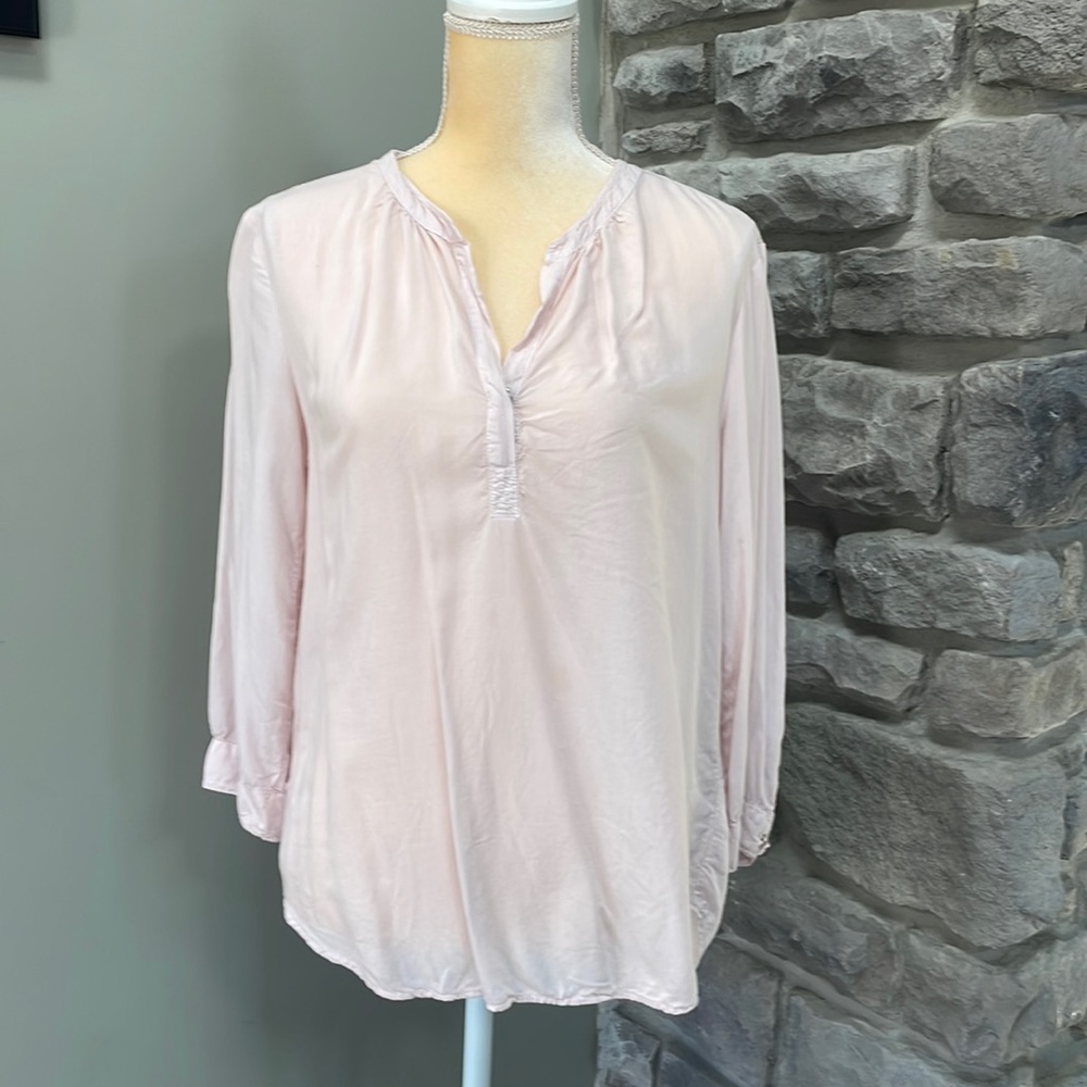 Velvet by Graham & Spencer light pink blouse, long sleeve, Women’s S